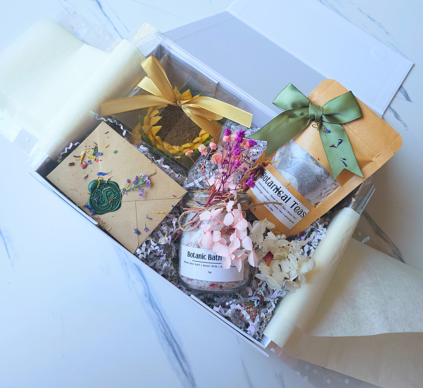 Baby Shower Celebration Classic Sweet Box
